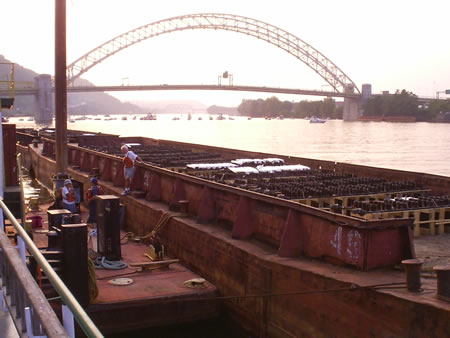 fireworks_barge01.jpg